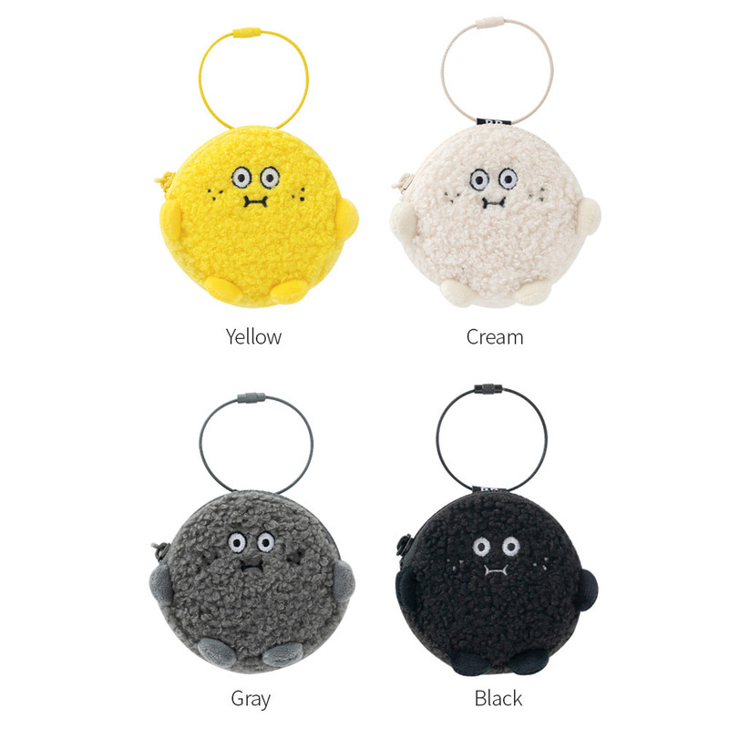 color - usage example of ROMANE Brunch Brother PoPo Fluffy Case for AirPods Galaxy Buds color - usage example of ROMANE Brunch Brother PoPo Fluffy Case for AirPods Galaxy Buds