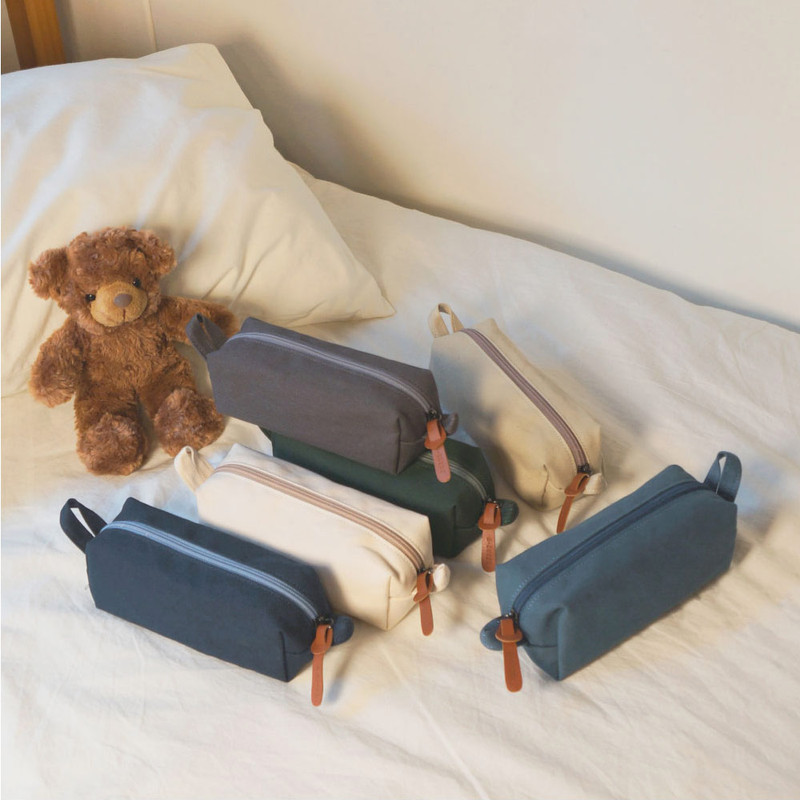 O-Check Vintage  Canvas Rectangular Zipper Pen Pouch