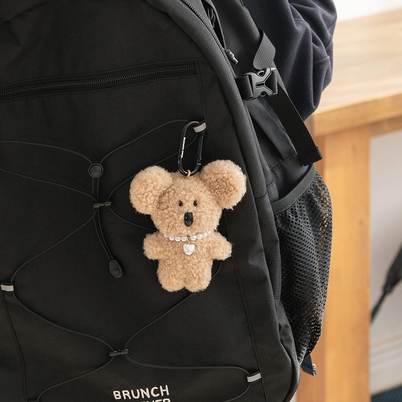 usage example of ROMANE Brunch Brother Plush Boucle Keyring usage example of ROMANE Brunch Brother Plush Boucle Keyring