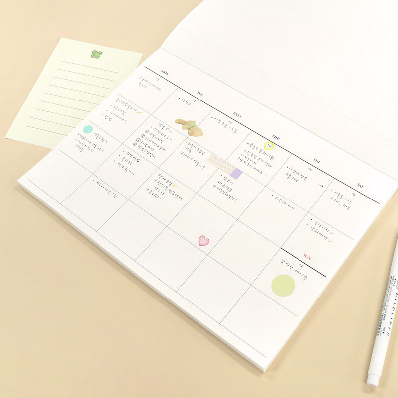 usage example of O-CHECK A4 Dateless Weekly Desk Planner Pad usage example of O-CHECK A4 Dateless Weekly Desk Planner Pad