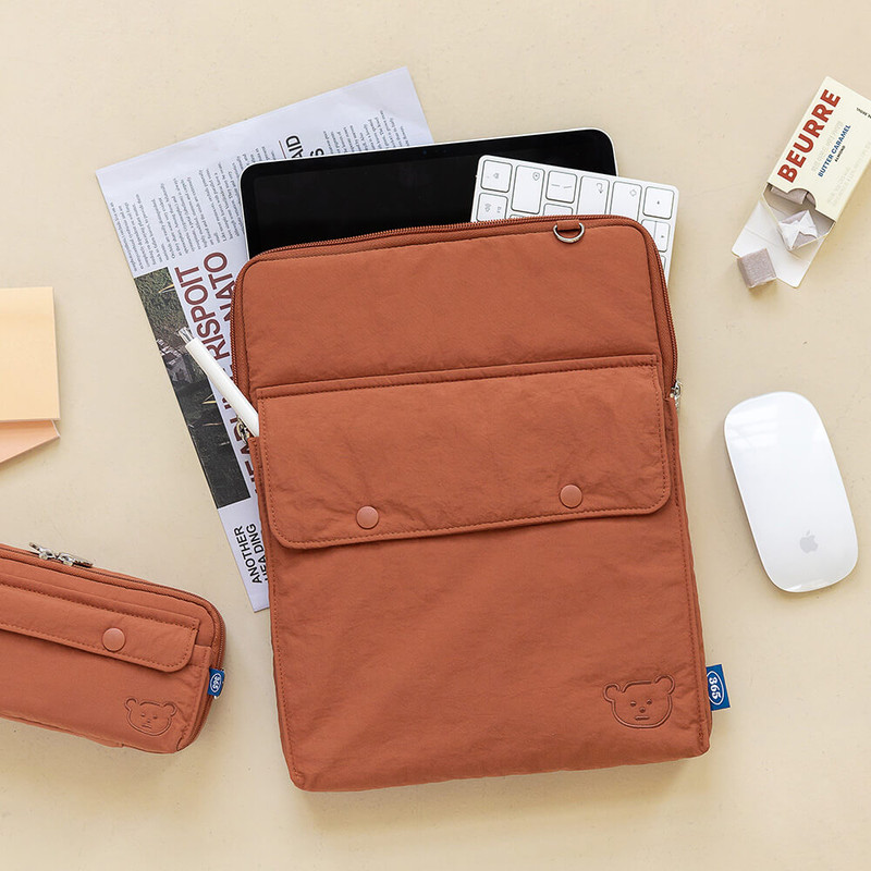 Brick Red - Romane 365 Bear Pocket 11 inch Zipper Tablet Case