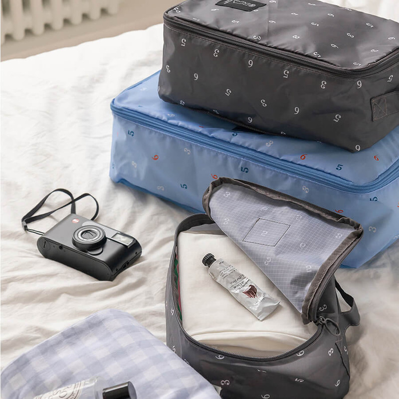 Usage example of Romane 365 Travel Luggage Packing Cubes Set