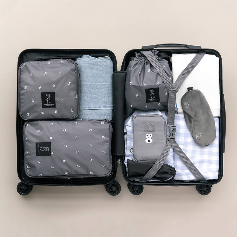 Usage example of Romane 365 Travel Luggage Packing Cubes Set