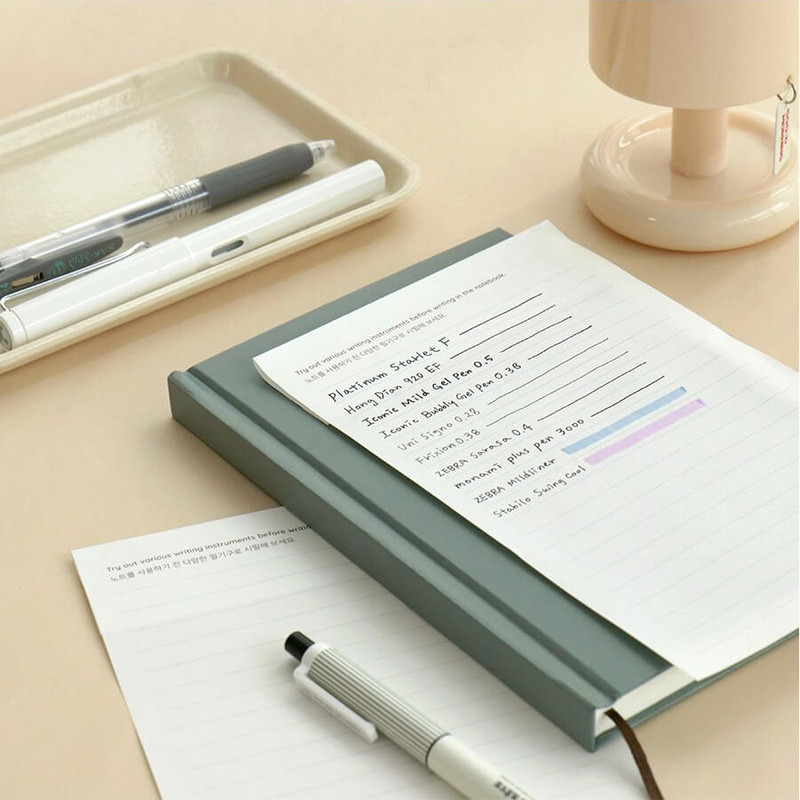 Comes with a Test paper - Iconic Solitude Tomoe River Lined Notebook Comes with a Test paper - Iconic Solitude Tomoe River Lined Notebook