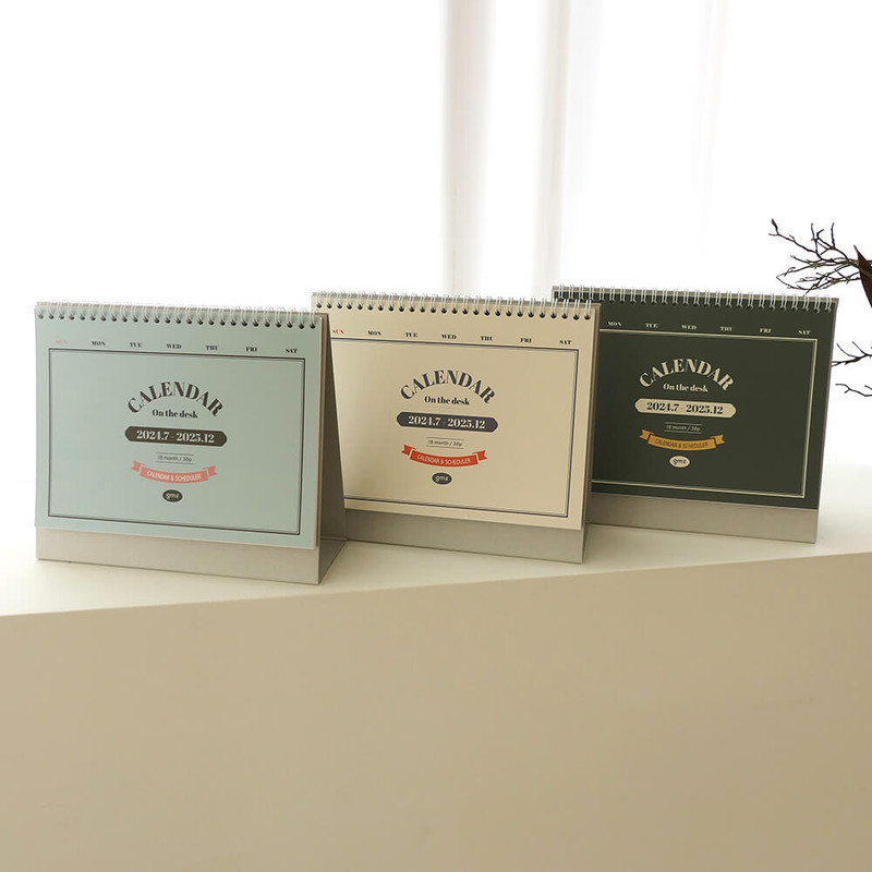 GMZ 18 months On The Desk Calendar Scheduler GMZ 18 months On The Desk Calendar Scheduler