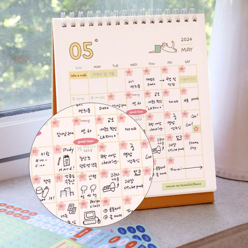 Usage example of Indigo Gibon Month Week Date Sticker Pack Ver2