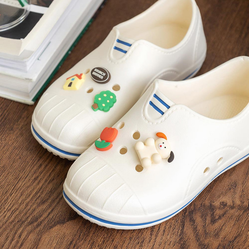 Usage example of Romane Brunch Brother Silicone Charm Set Ver2