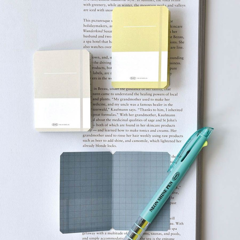Usage example of Plepic Thumbnail Folding Sticky Notepad Usage example of Plepic Thumbnail Folding Sticky Notepad