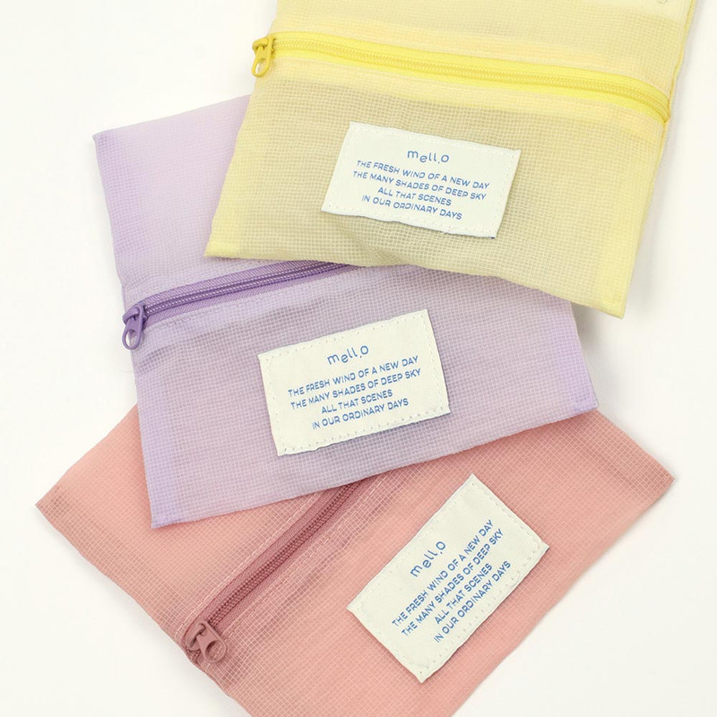 Usage example of Paperian Mello Square Zipper Pouch Usage example of Paperian Mello Square Zipper Pouch