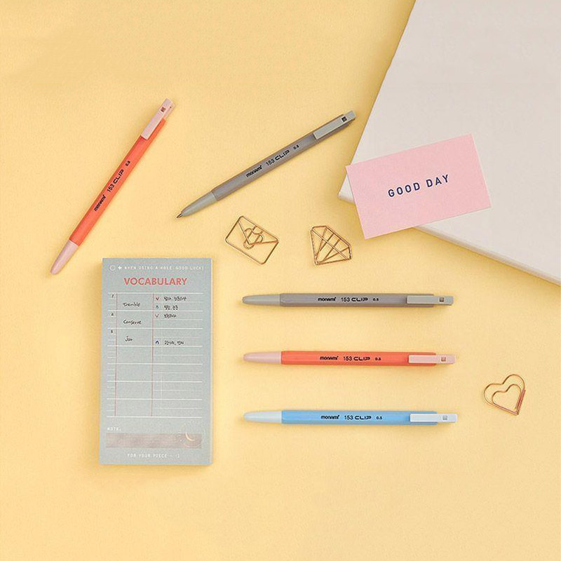 Monami 153 Clip 0.5mm Ballpoint Pen Monami 153 Clip 0.5mm Ballpoint Pen