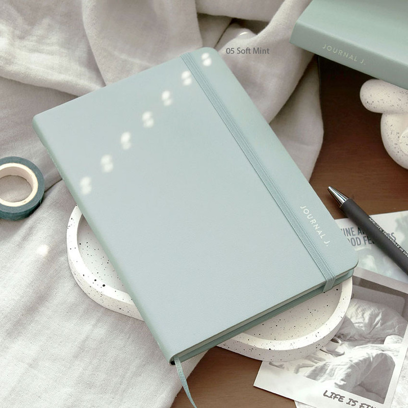 05 Soft Mint - Iconic 2026 Journal Journey B6 Dated Weekly Planner