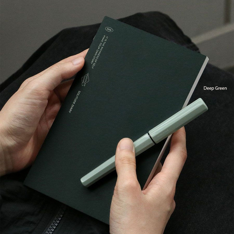 02 Deep Green - Iconic 2026 Solitude Dated Weekly Planner Diary 02 Deep Green - Iconic 2026 Solitude Dated Weekly Planner Diary