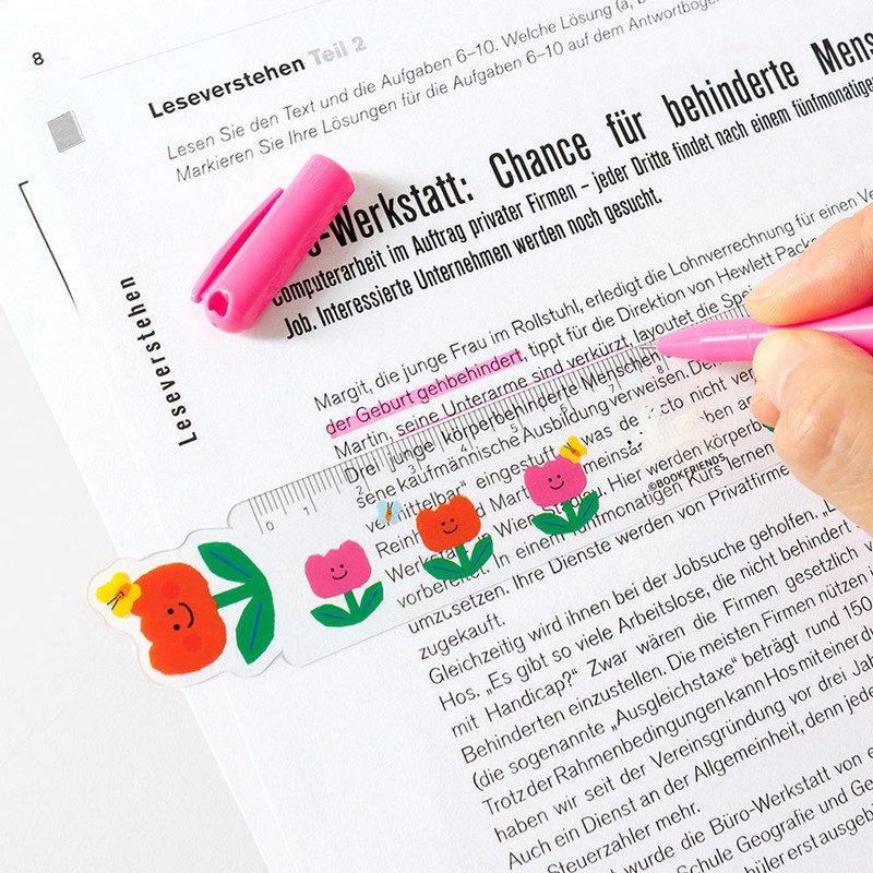 Usage example of Bookfriends Smile 15cm Ruler Clear Bookmark