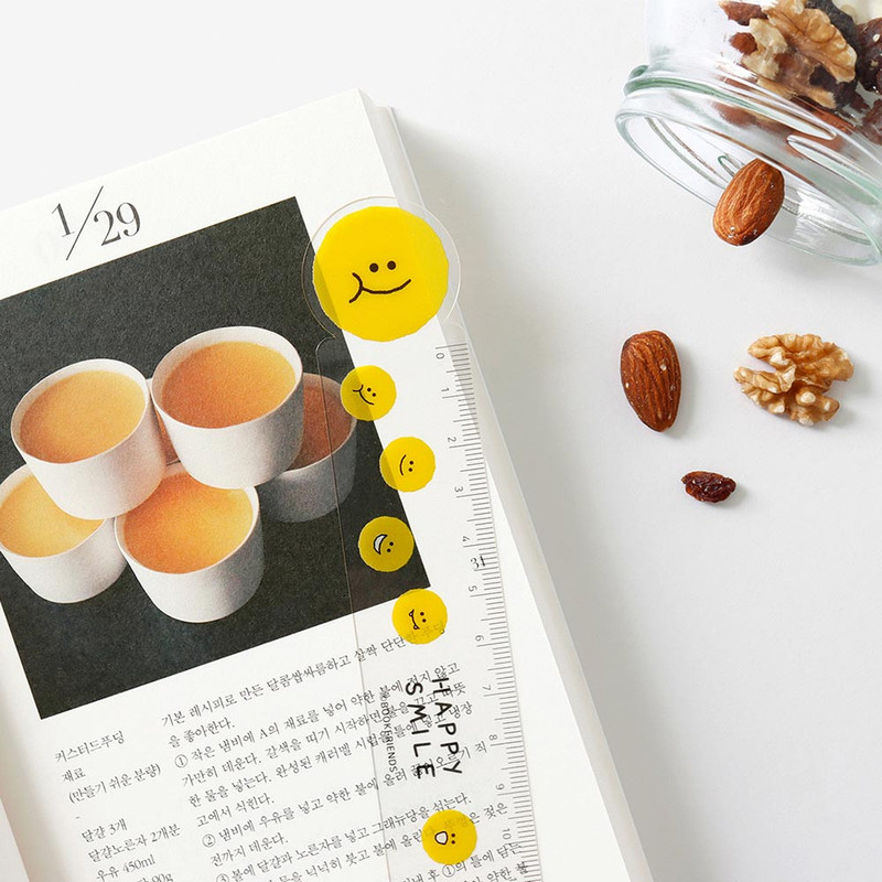 Usage example of Bookfriends Smile 15cm Ruler Clear Bookmark Set Usage example of Bookfriends Smile 15cm Ruler Clear Bookmark Set