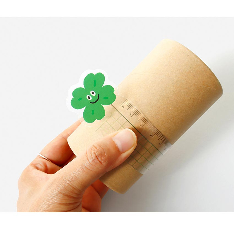 Usage example of Bookfriends Smile Grid 15cm Ruler Clear Bookmark Set