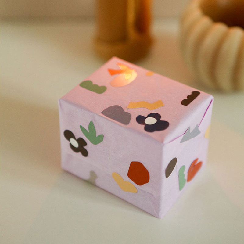 Usage example: Diary Slim Removable Sticker Pack of 8 Sheets Usage example: Diary Slim Removable Sticker Pack of 8 Sheets