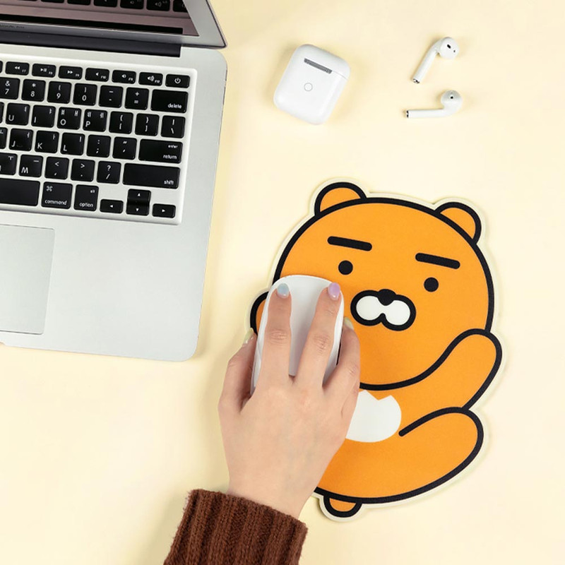 Usage example of Kakao Friends PVC Shaped Mouse Pad