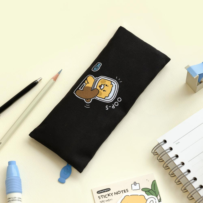 Usage example of Kakao Friends Choonsik Flat Zipper Pencil Case Usage example of Kakao Friends Choonsik Flat Zipper Pencil Case