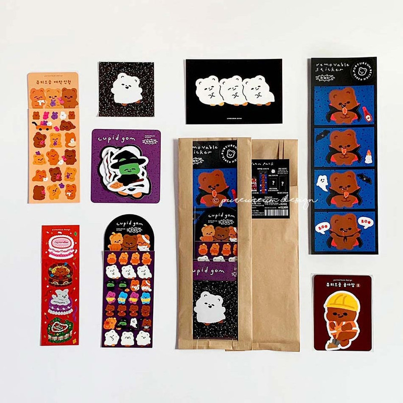 pureureum design Cupid Bear Halloween Sticker Pack