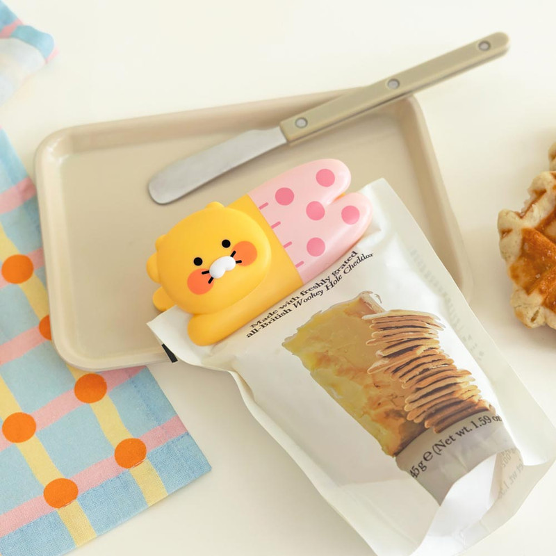 Usage example of Kakao Friends Choonsik Big Paper Clip Usage example of Kakao Friends Choonsik Big Paper Clip