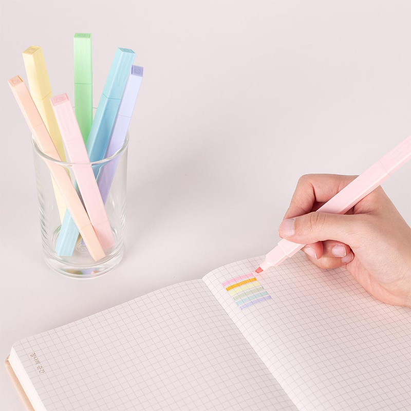 Usage example of Appree Rainbow Double Ended Highlight Set