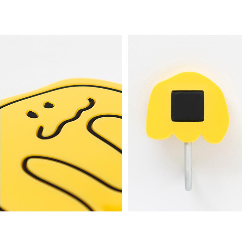 Detail of Romane Brunch Brother Magnet Hook