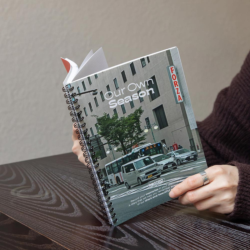 A5 size - Dailylike Our Own Season A5 Blank And Grid Notebook A5 size - Dailylike Our Own Season A5 Blank And Grid Notebook