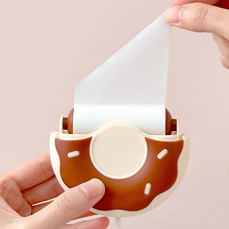 Diagonal cut - Il Jeong Donut-shaped Lint Roller Refill Pack