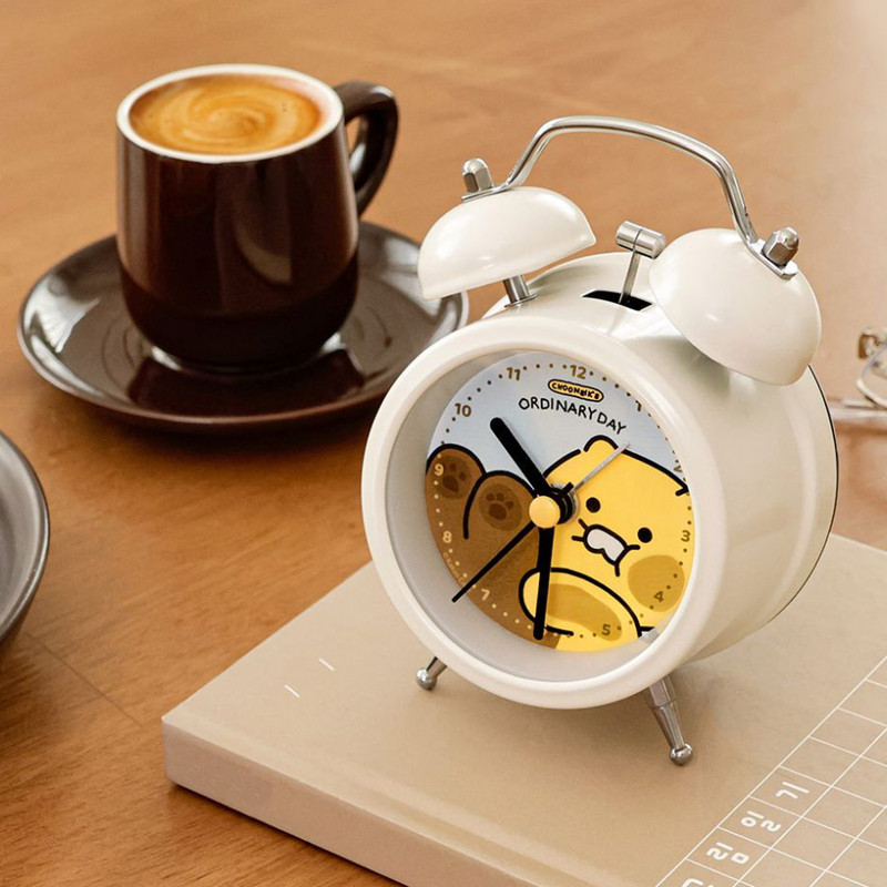 Usage example of Kakao Friends Choonsik Ordinary Alarm Clock