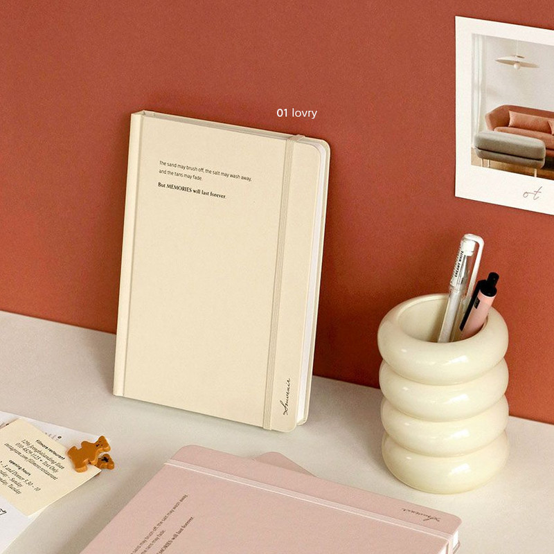 Ivory - Iconic Souvenir B6 Lined Notebook With Band