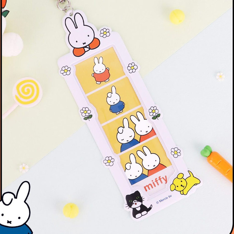 Miffy Four Cut Photo Holder With Keyring