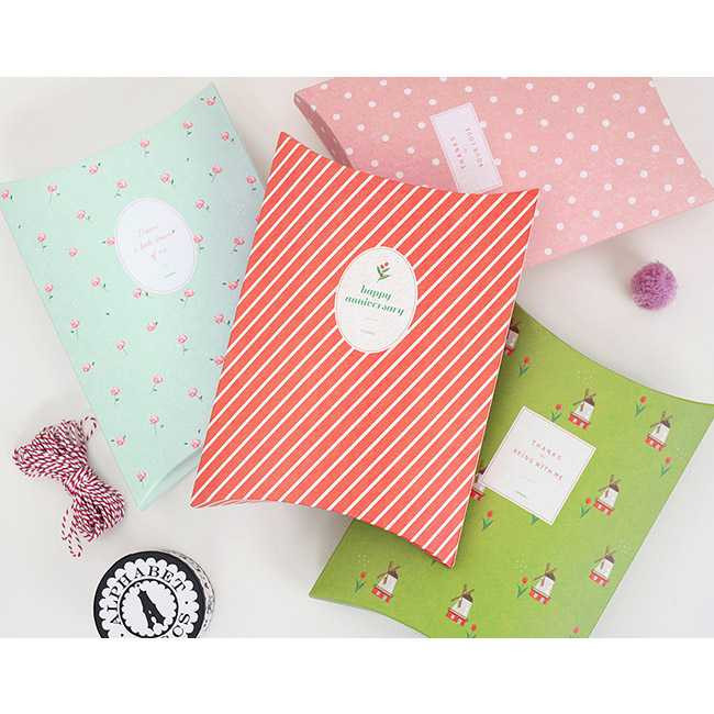 Livework Patterned gift paper bag medium set of 4 styles ver.2