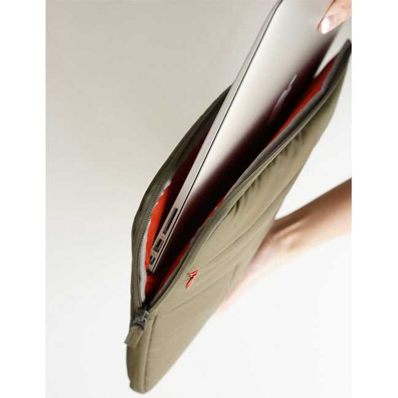 Invite.L Manteau moelleux smart laptop pouch case Invite.L Manteau moelleux smart laptop pouch case