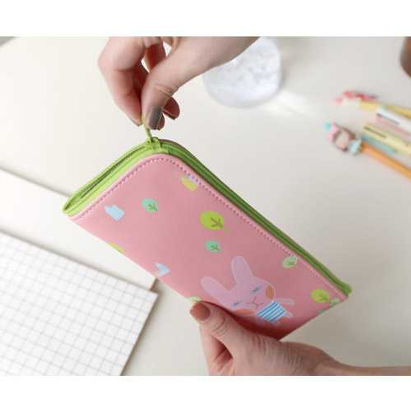 Romane Hellogeeks from the forest zipper pencil case