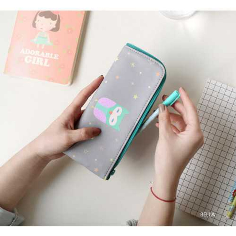 Romane Hellogeeks from the forest zipper pencil case