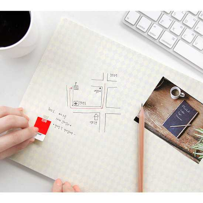 Iconic Pattern monthly planner memopad desk pad