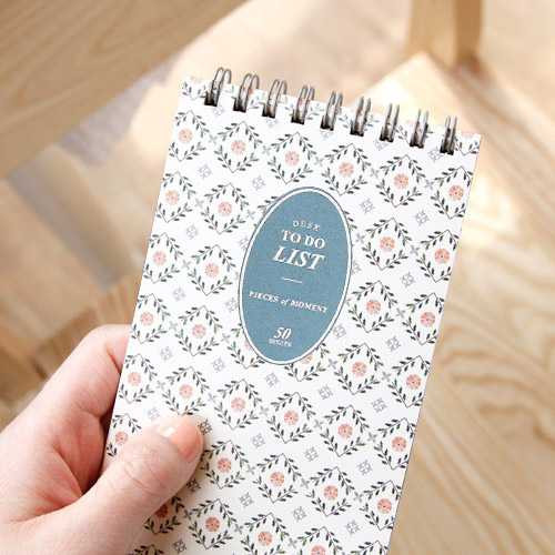 Iconic Wirebound pattern To do list desk notepad