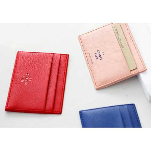Iconic La chance passe flat card holder case