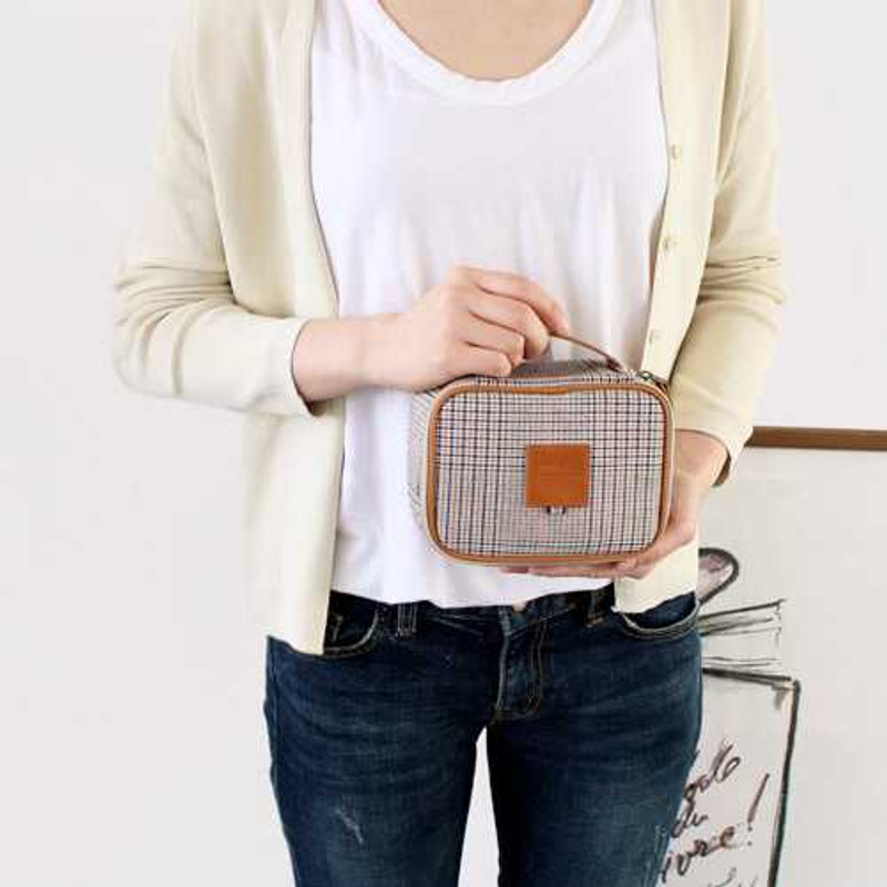 Indigo The basic canvas check pattern pouch with handle Indigo The basic canvas check pattern pouch with handle