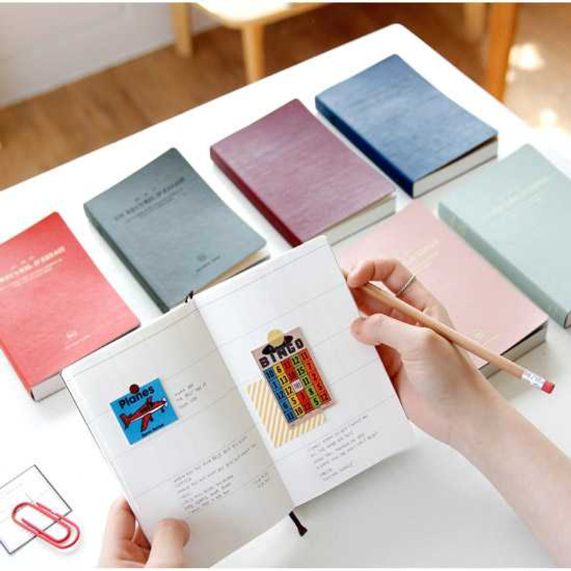 Iconic Un recueil dessais essay notebook ver.3 Iconic Un recueil dessais essay notebook ver.3