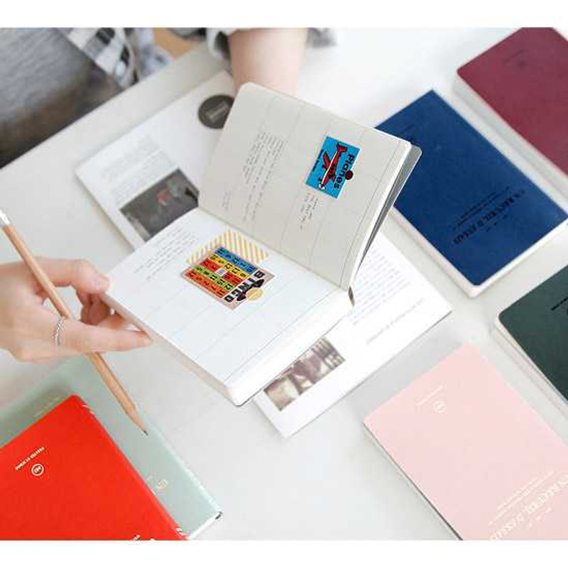 Iconic Un recueil dessais essay notebook ver.3 Iconic Un recueil dessais essay notebook ver.3