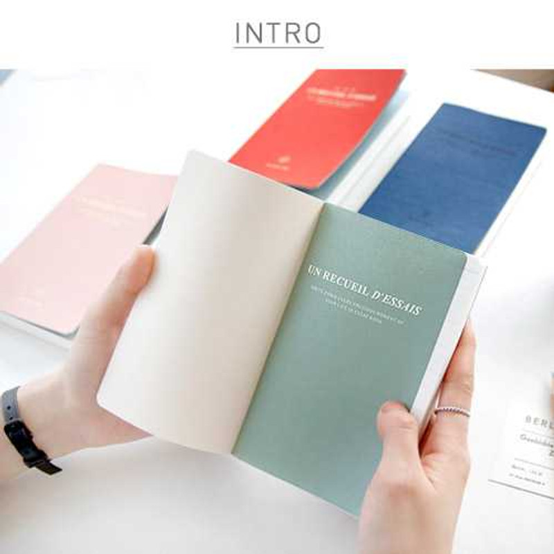 Iconic Un recueil dessais essay notebook ver.3 Iconic Un recueil dessais essay notebook ver.3