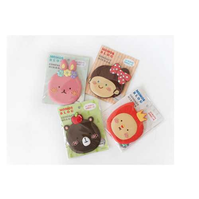 Romane MOMOs blog round handy mirror