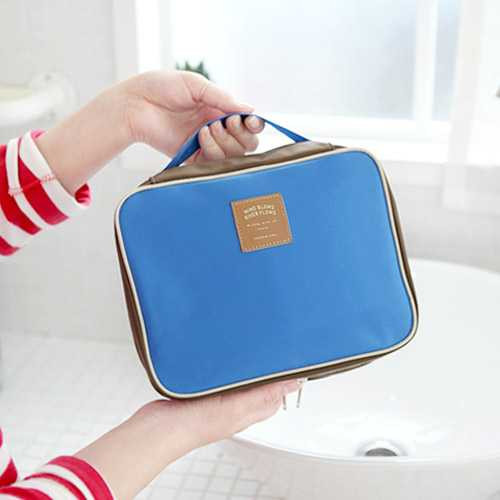 Iconic Travel hanging toiletries organizer bag