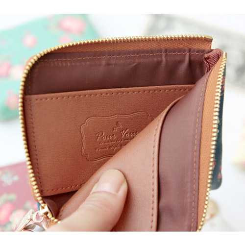 Wanna This Pour vous flower pattern half zip around wallet