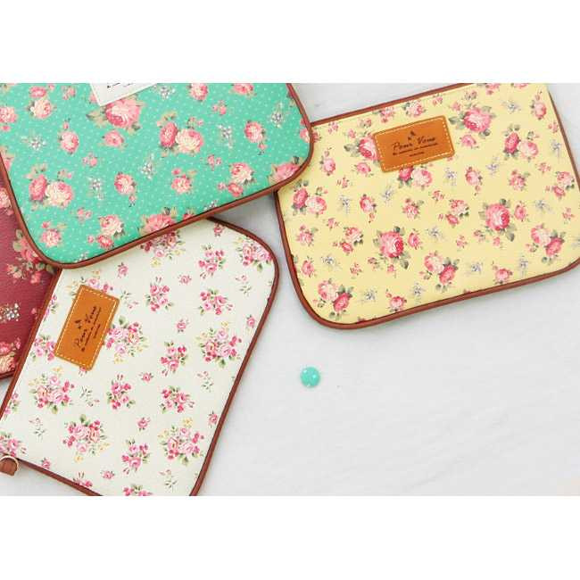 Wanna This Pour vous flower pattern clutch bag medium