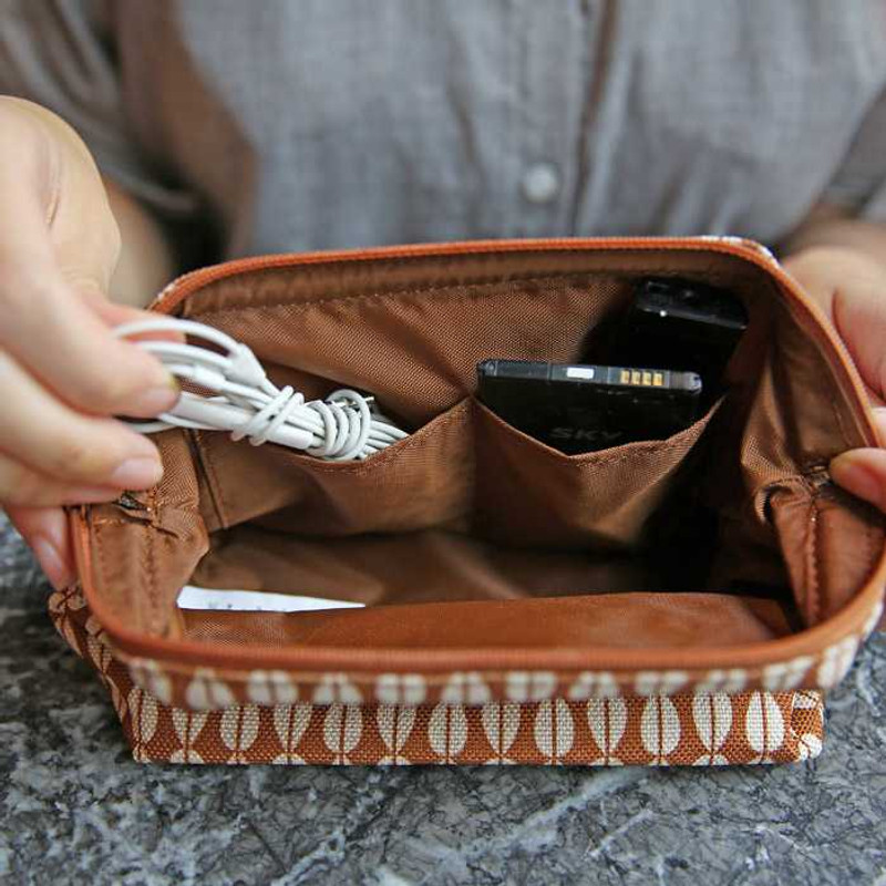 Monopoly Nature motif pattern wire travel beauty pouch Monopoly Nature motif pattern wire travel beauty pouch