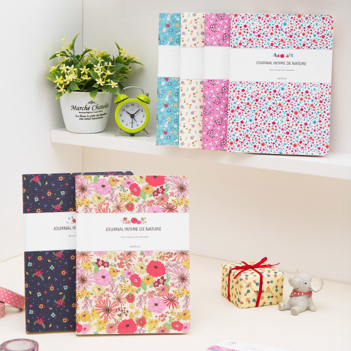 2015 Ardium Nature flower pattern dated journal