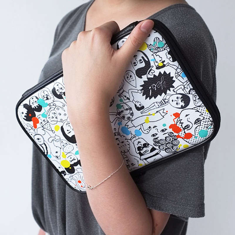 Multi purpose all star zip around pouch Multi purpose all star zip around pouch