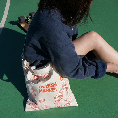 Tabom market red tote shoulder bag